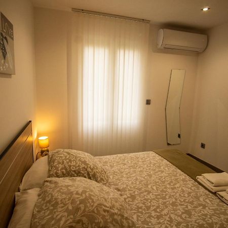 Appartement 1-4 Pers - Proche Paris, Cdg, Grand Paris Arena - A L'Ombre Du Pin "5" Le Pin Kültér fotó